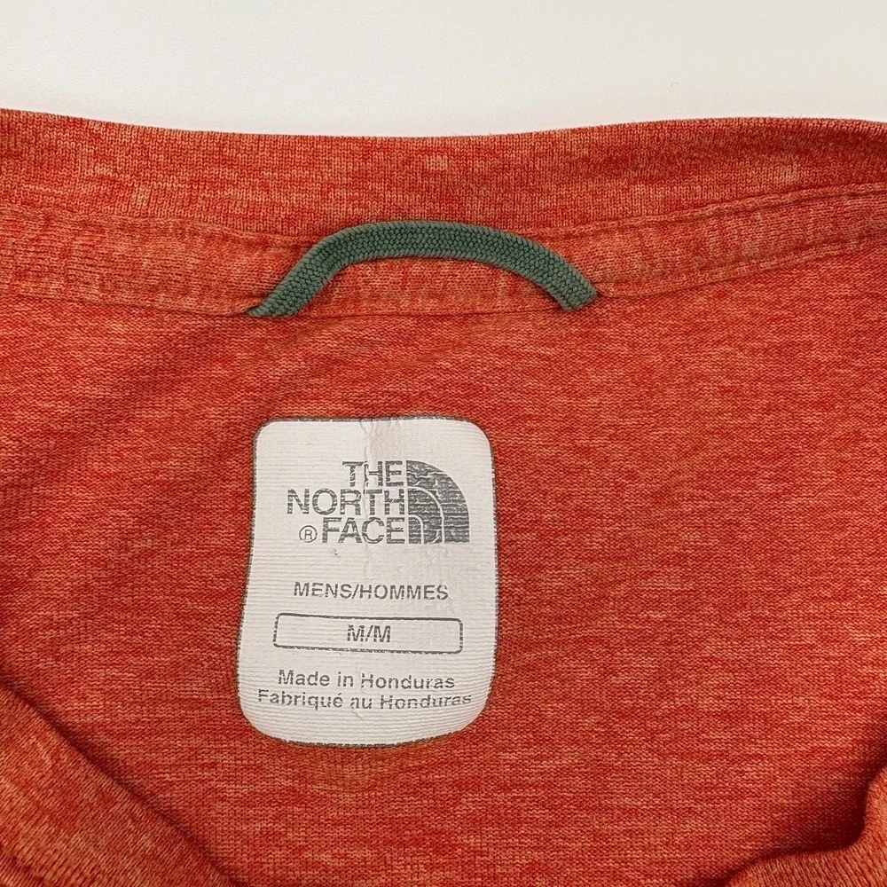 The North Face Men M Orange Polyester Performance Crew Neck Short Sleeve T-Shirt